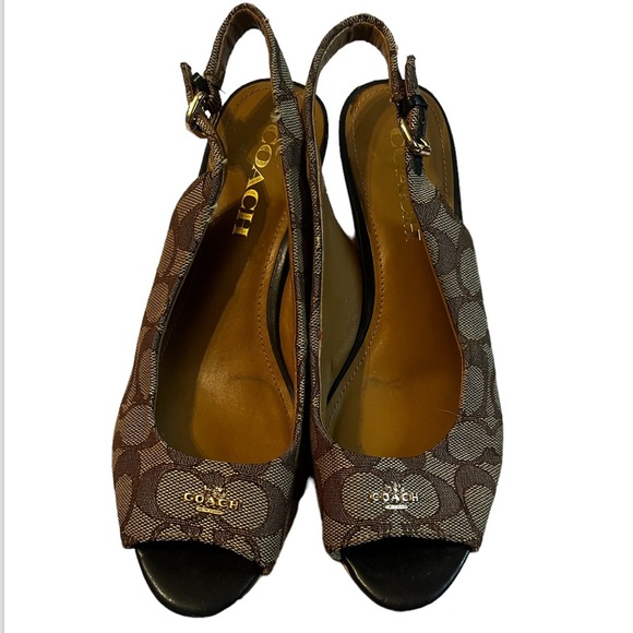 Coach Insignia Ferry Peep Toe Wedge Heels Shoes 6.5 Women - Picture 3 of 8